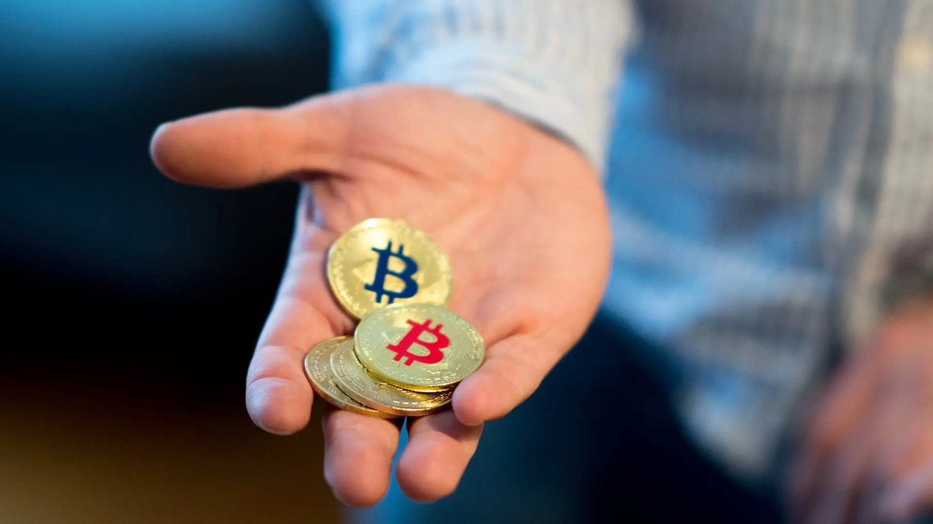 Financial Experts React to Rise in Crypto Retirement Plans