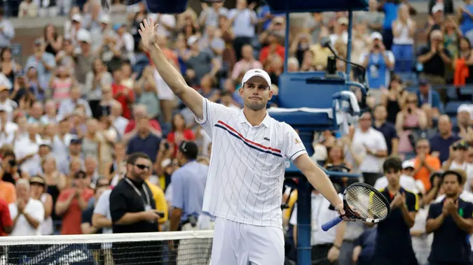 Mandatory Credit: Photo by Darron Cummings/AP/Shutterstock (6241425da)Andy Roddick Andy Roddick waves to fans after his loss to Argentina's Juan Martin Del Potro in the quarterfinals during the 2012 US Open tennis tournament, in New York.