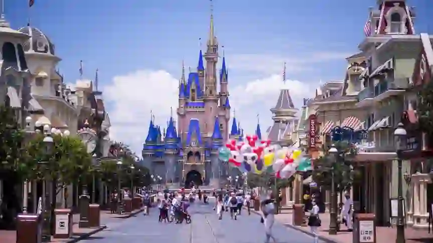 18% of Families Take on Debt To Visit Disney: Be Prepared for These Surprise Expenses in Order To Avoid This