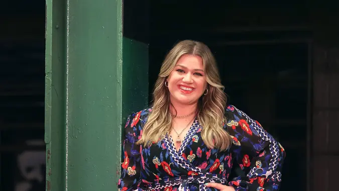 Mandatory Credit: Photo by Jose Perez/Bauer-Griffin/Shutterstock (12366368f)Kelly Clarkson is seen filming a music video for the season premiere inside a subway station in Columbus Circle in New York City.
