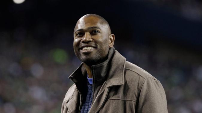 Mandatory Credit: Photo by Elaine Thompson/AP/Shutterstock (9981060dg)Seattle Seahawks former running back Shaun Alexander is recognized during an NFL football game against the Green Bay Packers, in SeattlePackers Seahawks Football, Seattle, USA - 15 Nov 2018.