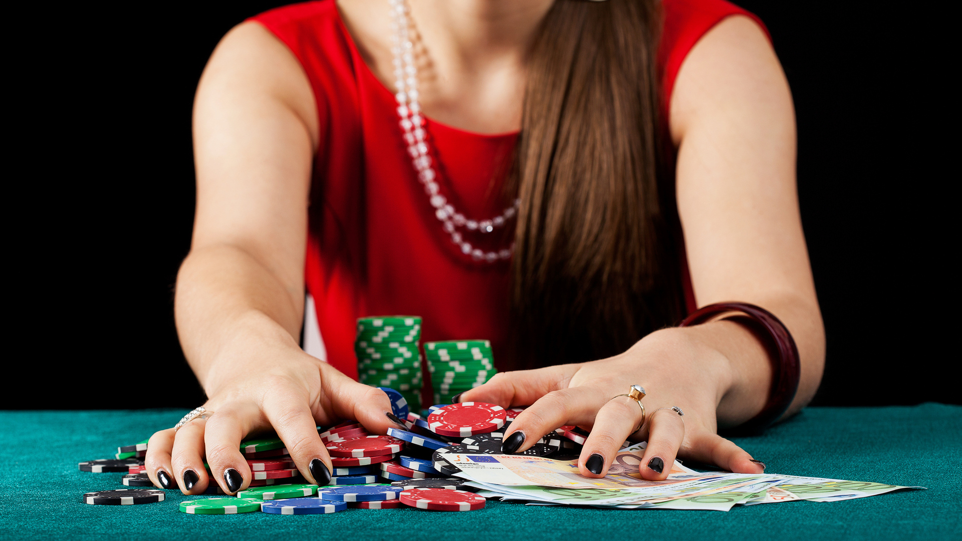 Азартные игры проблема. Игровая зависимость. Азартный человек. Азартные игры зависимость. Игровая зависимость казино.