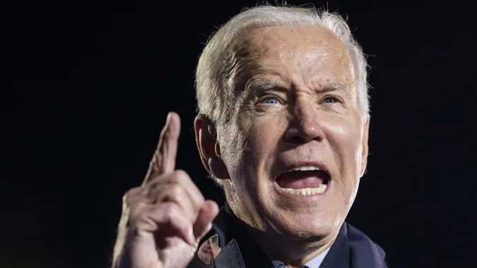 President Biden campaigns for Terry McAuliffe in Virginia, Arlington, Virginia, USA - 26 Oct 2021