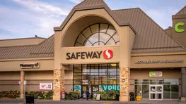 Safeway Holiday Hours: Are They Open on Veterans Day?
