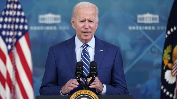 Mandatory Credit: Photo by Evan Vucci/AP/Shutterstock (12472020d)President Joe Biden delivers remarks on COVID-19 during an event in the South Court Auditorium on the White House campus, in WashingtonBiden, Washington, United States - 27 Sep 2021.