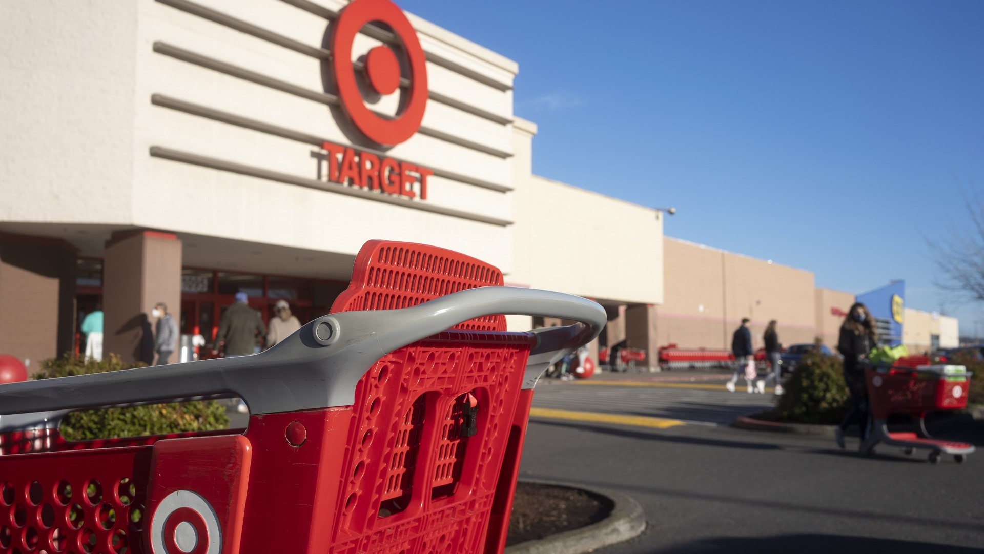 Target says it will close nine stores in major cities across four states  because of theft and organized crime