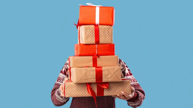 5 Cheap Christmas Gifts Under $5 (Dollar Tree) - Savvy Honey