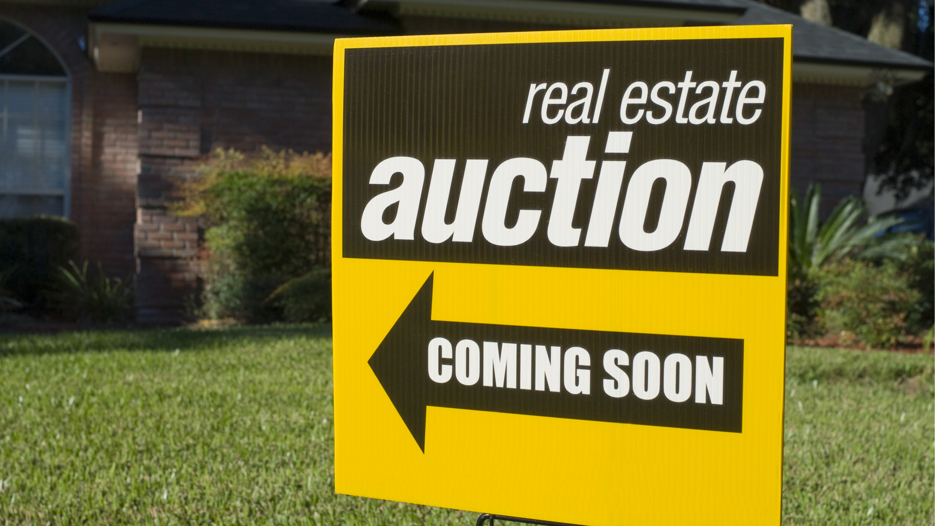 housing-survey-most-americans-would-buy-a-home-at-auction-but-how