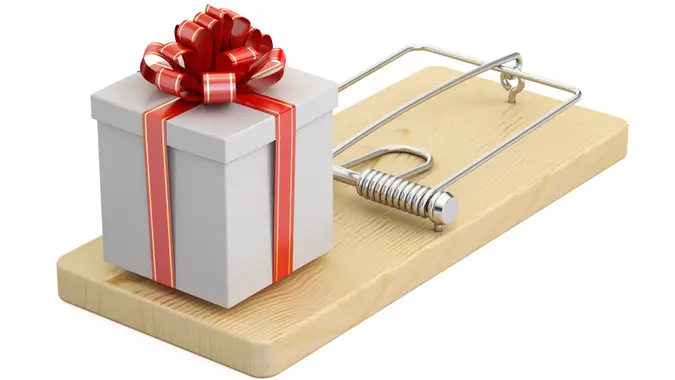 mousetrap with gift box, 3D rendering isolated on white background.