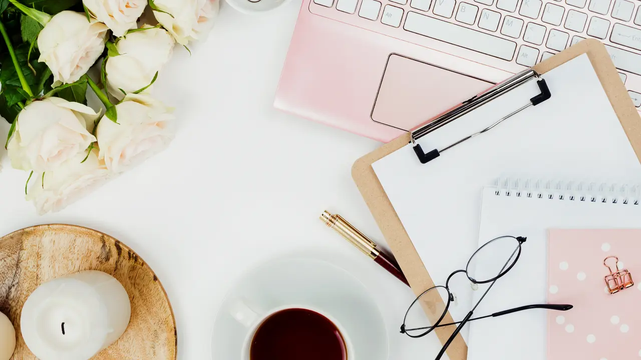 financially savvy female general iStock_1067279996