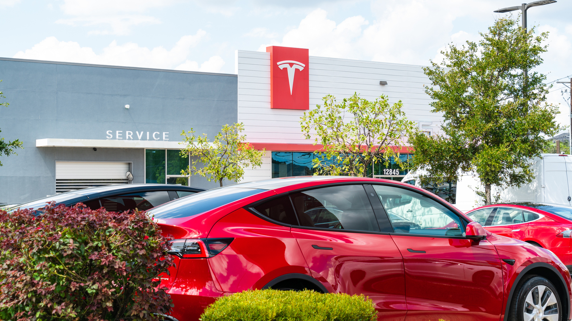 Tesla s New 7 Year Loan for Electric Cars Could Be the Best Auto