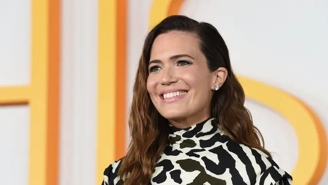 How Rich Is Mandy Moore as 'This Is Us' Returns for Its Final Season ...