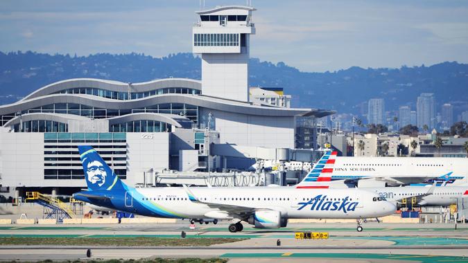 Alaska Airlines Airbus A321 Aircraft - Los Angeles International Airport (LAX) stock photo