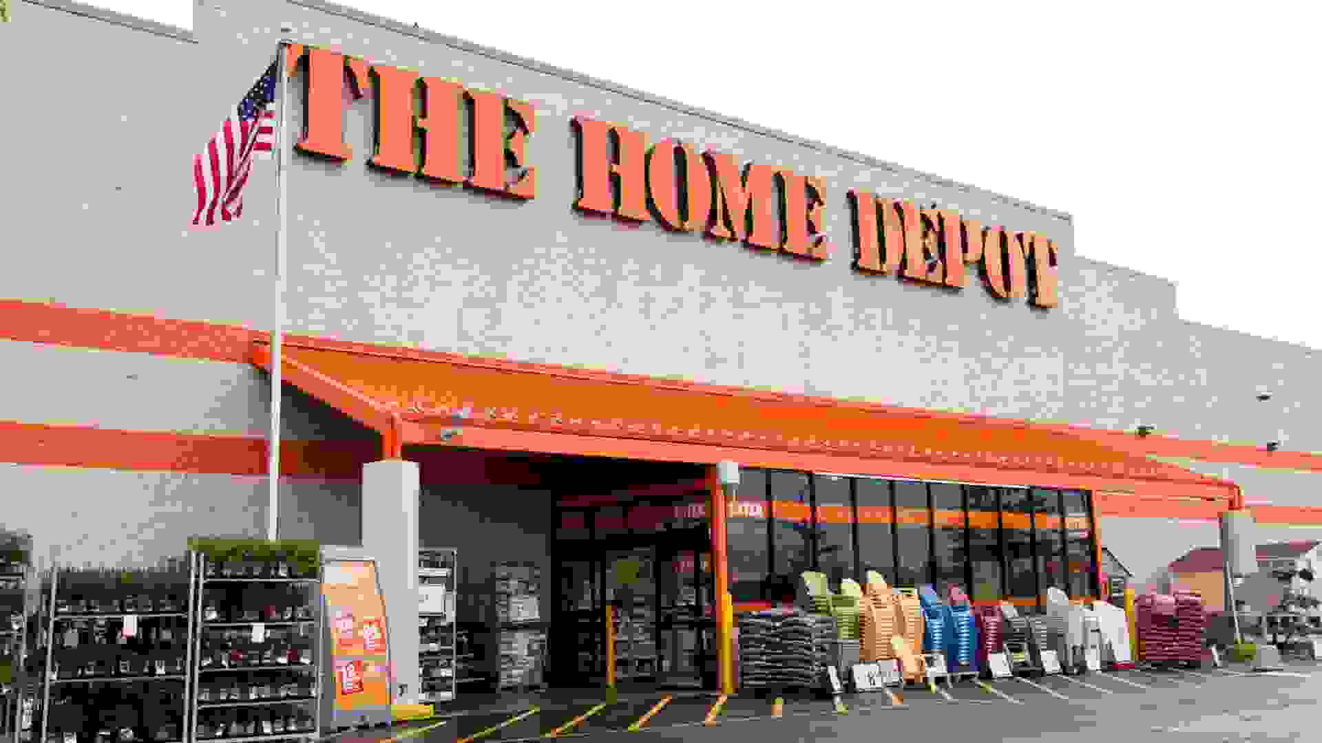 Mount Prospect, IL, USA - May 29, 2011: Entrance of The Home Depot home improvement store in Mount Prospect, IL, a suburb of Chicago.