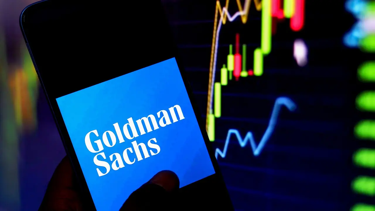 Crypto Milestone: Goldman Sachs Completes First Over-the-Counter Bitcoin  Trade — What Are the Advantages? | GOBankingRates