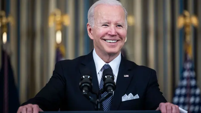 Mandatory Credit: Photo by JIM LO SCALZO/EPA-EFE/Shutterstock (12870339g)US President Joe Biden announces his administration's 5.
