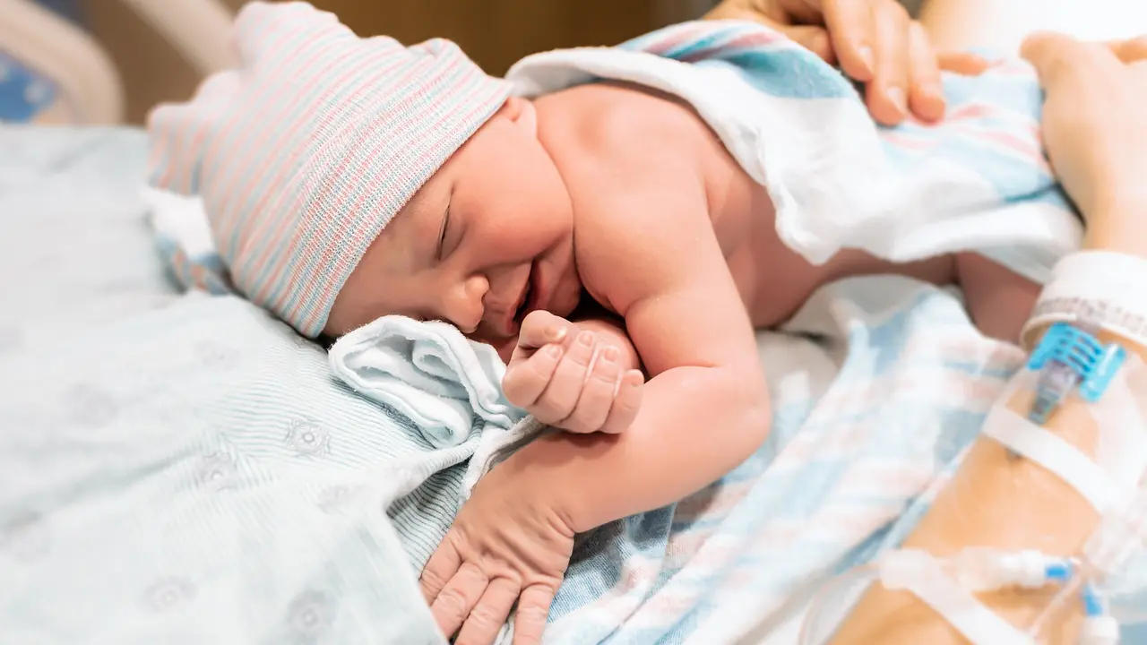 Newborn baby, Child delivery.