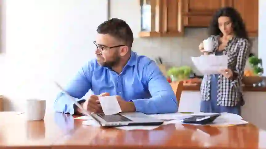 Cash Advance vs. Payday Loan: What’s the Difference?