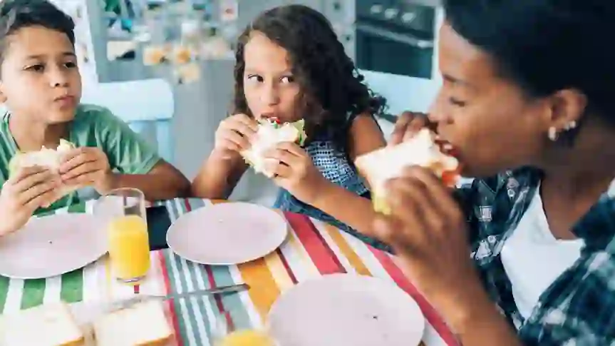 SNAP Benefits: Summer EBT Program Will Offer Free Breakfast & Lunch in 31 States