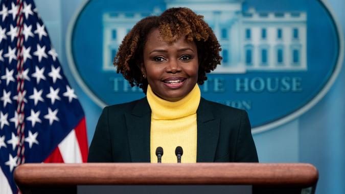 Conferencia de prensa de la Casa Blanca con Karine Jean-Pierre en Washington, EE. UU. - 14 de febrero de 2022