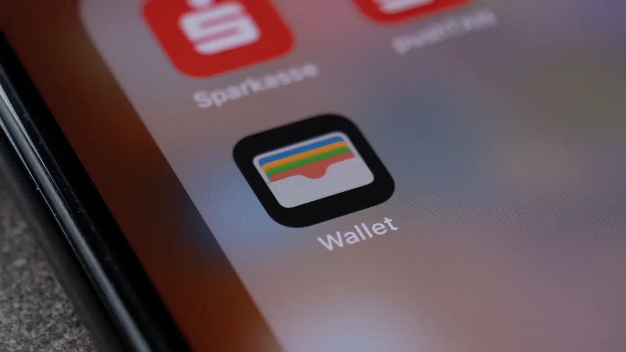 How to Add Gift Cards to Apple Wallet: A 6 Step Guide - Shop Your