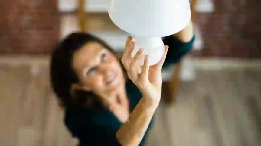 Slash Your Utility Bills in Half: 6 Proven Hacks To Save Big in 2025