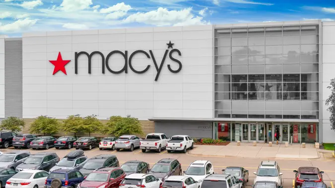 2024 Macy's Sale Schedule & When to Find the Best Deals