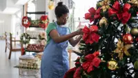 8 Companies Hiring Seasonal Workers — How Much Are Amazon, Target and Others Paying?
