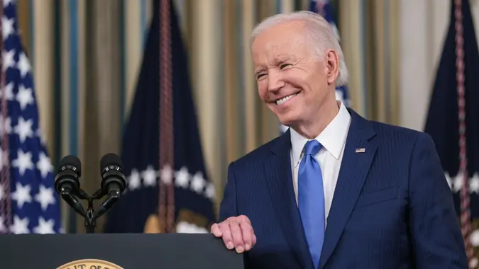 *** World Rights ***Mandatory Credit: Photo by Shutterstock (13617480bg)United States President Joe Biden delivers remarks and takes questions in the State Dining Room at The White House in Washington, DC, following the results of the midterm elections,.