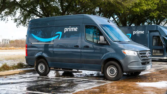 Austin , Texas , USA - Febuarary 4th 2022: Winter Storm Texas stops Amazon Deliveries in Texas.