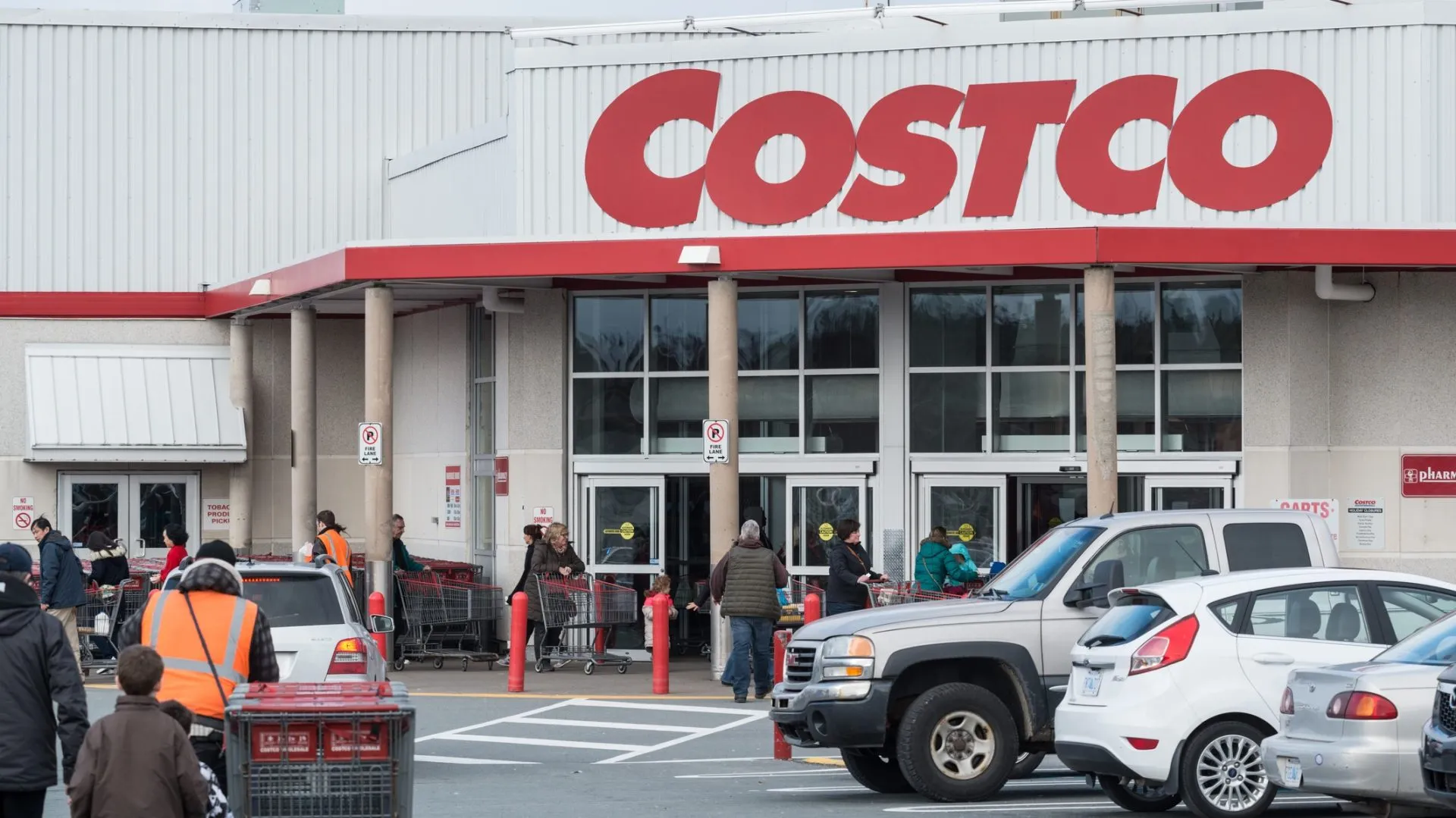 Halifax, Canada - December 5, 2015: Holiday shoppers outside the Costco Warehouse Club in Bayers Lake Business Park.