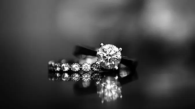 Wedding Ring, diamond ring, bokeh, black and white,.