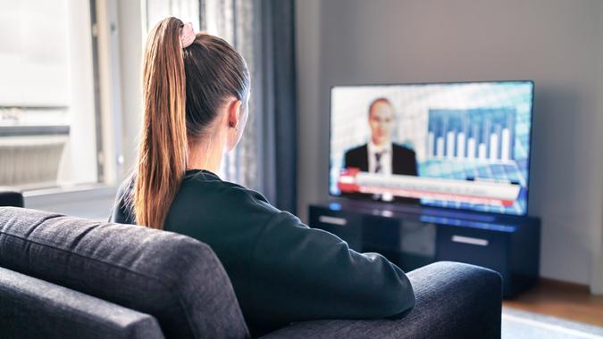 19% of Americans Get Money Advice From TV: What Should They Watch?