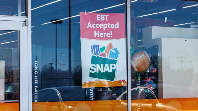 Indianapolis - Circa March 2019: SNAP and EBT Accepted here sign IV.