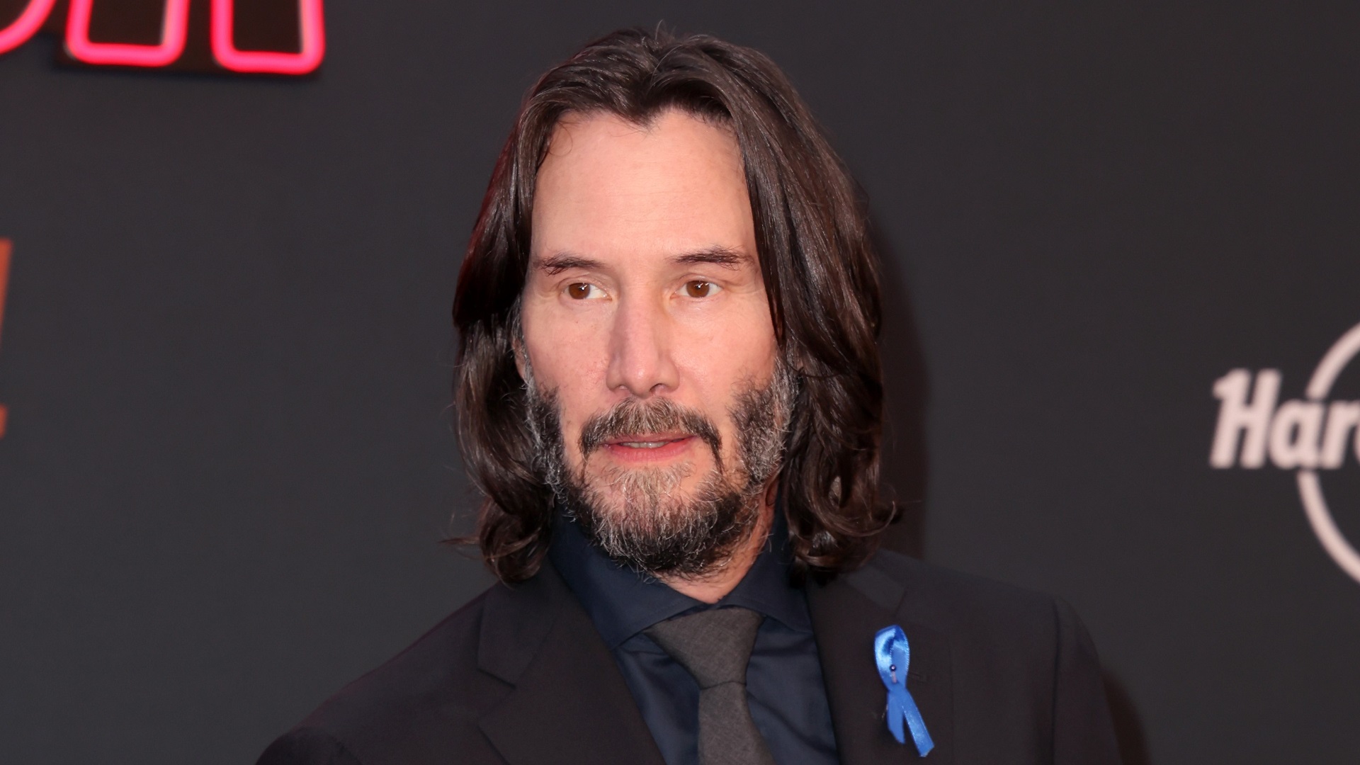 Keanu Reeves Earned $15 Million Salary For Speaking 380 Words in