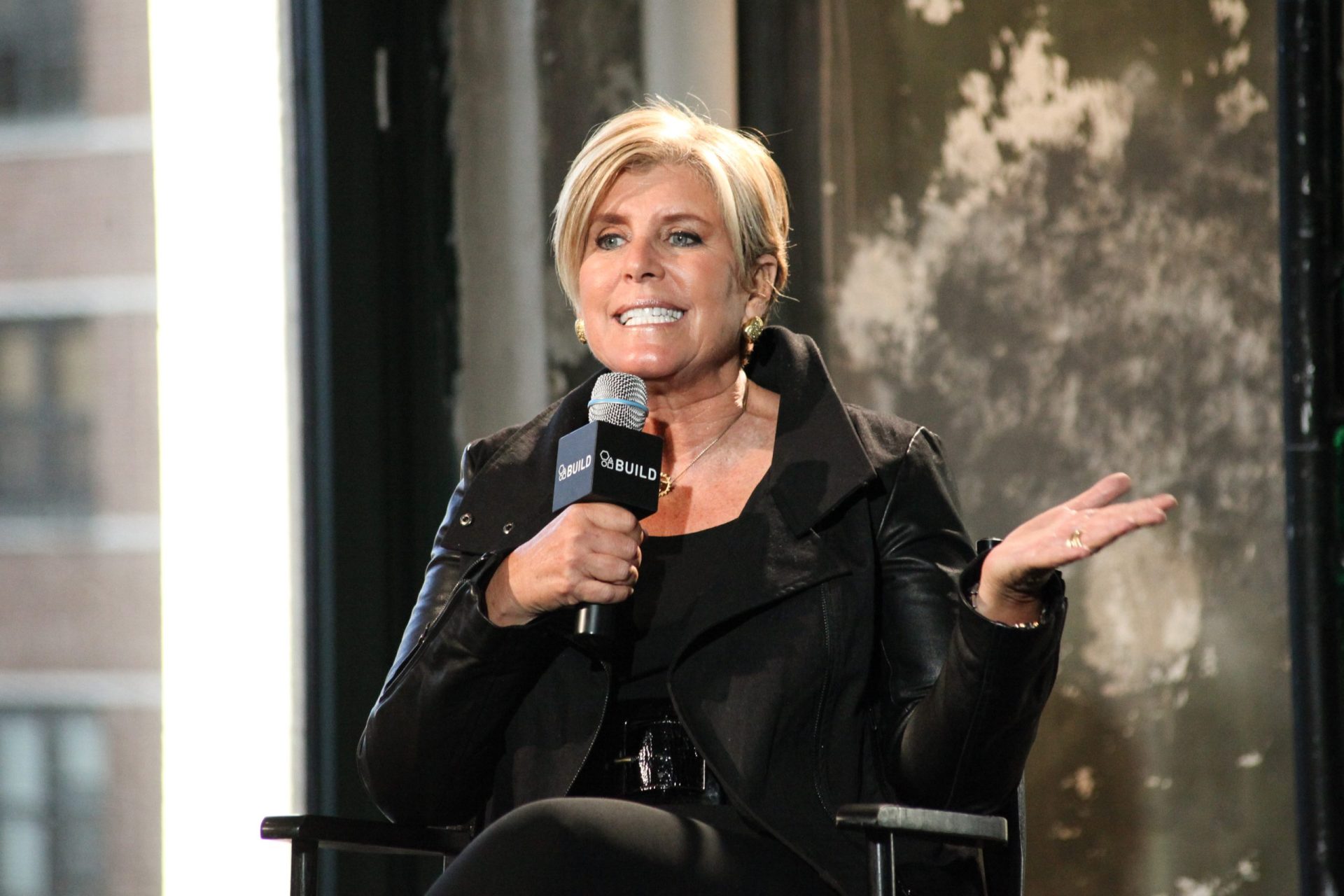 Suze Orman Says This Is the Biggest Risk Married Couples Face ...