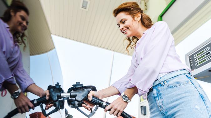 Driving Home For Thanksgiving? Get the Cheapest Gas in These States