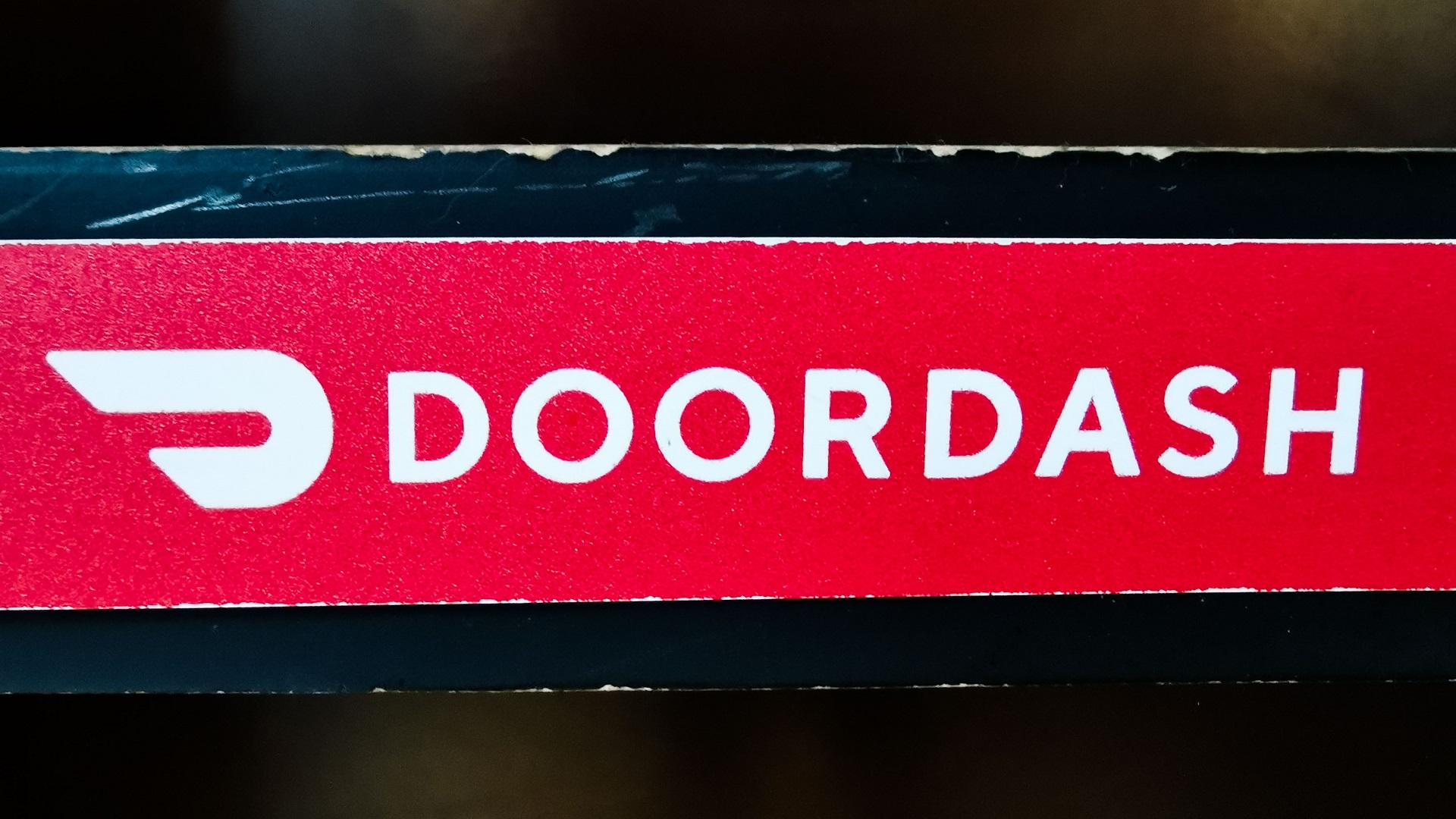 Two Cali grocers partner with DoorDash, adding on-demand delivery