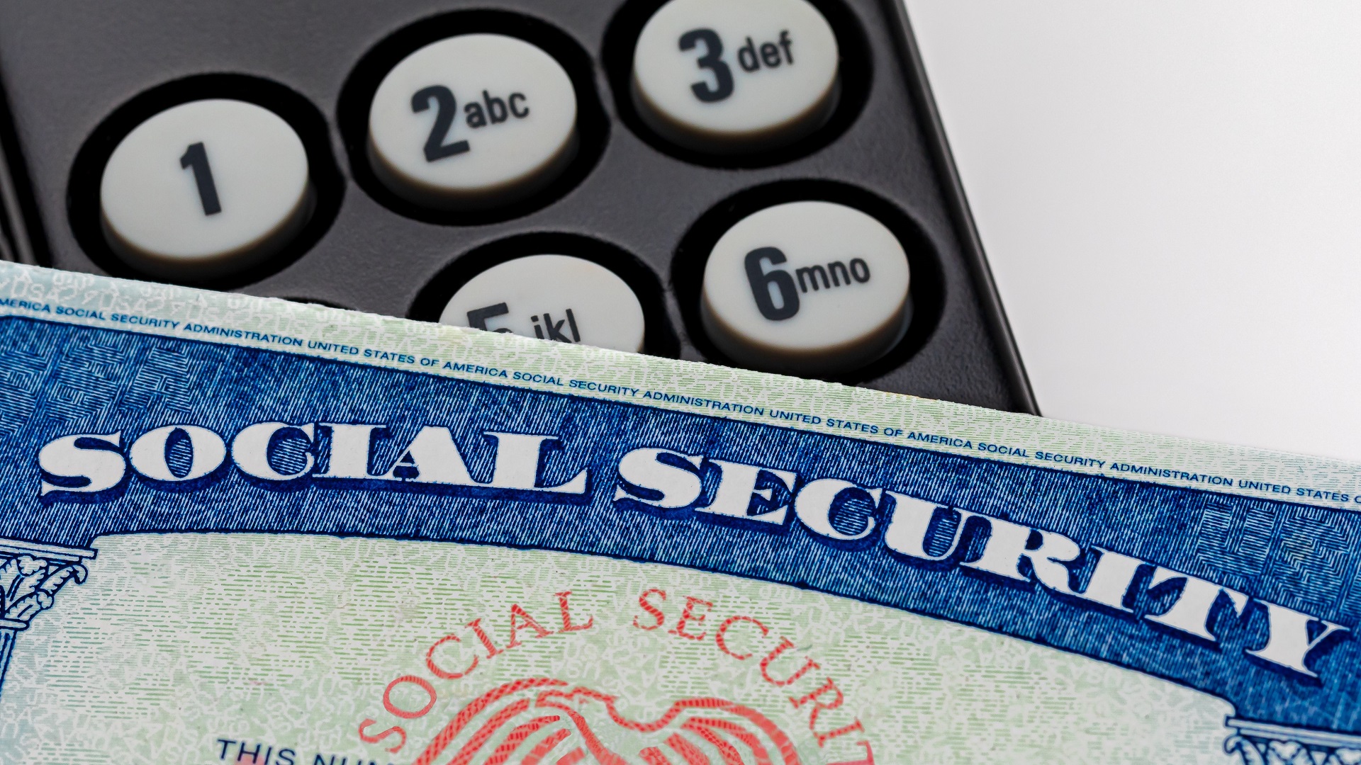 6 Best Social Security Money Lessons Gen Z and Millennials Should Learn ...