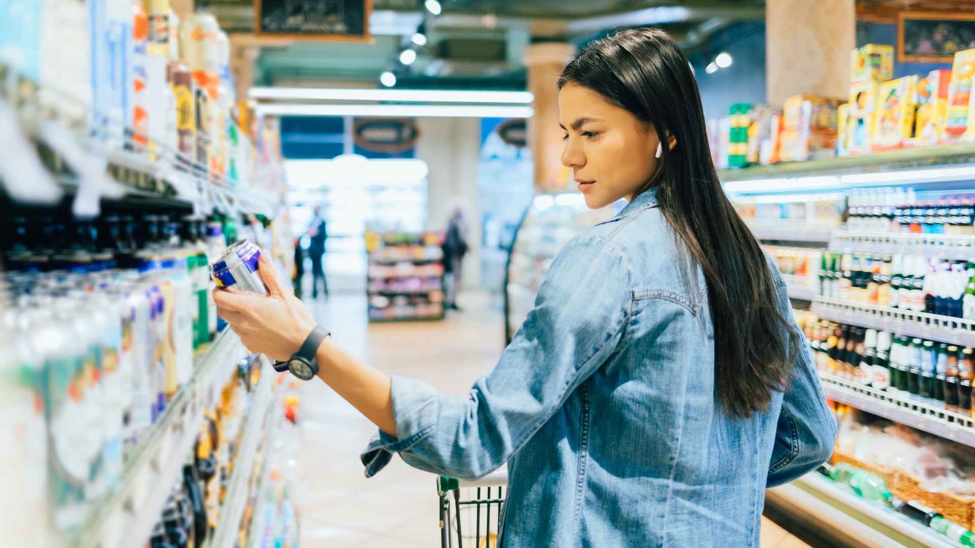 How To Save $200 on Your Grocery Bill Every Month | GOBankingRates