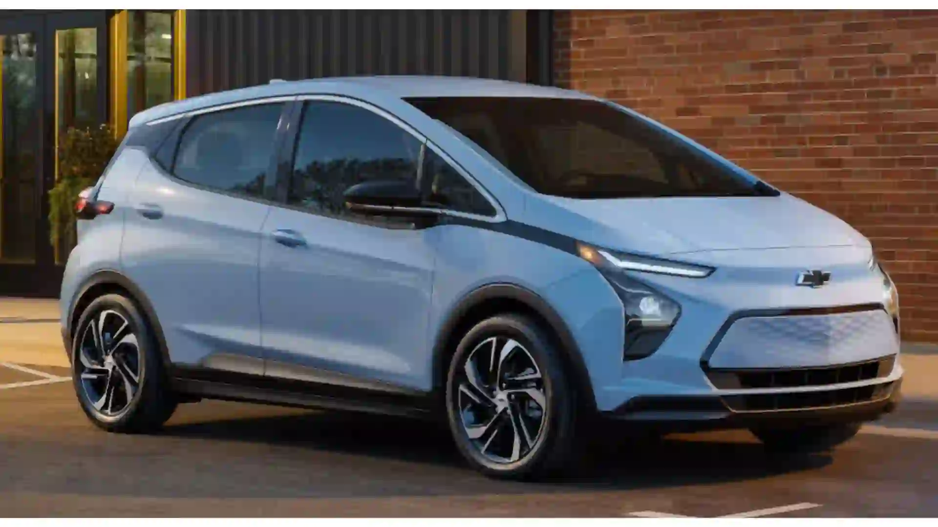 4 Electric and Hybrid Cars That Could See the Biggest Price Drops in 2025