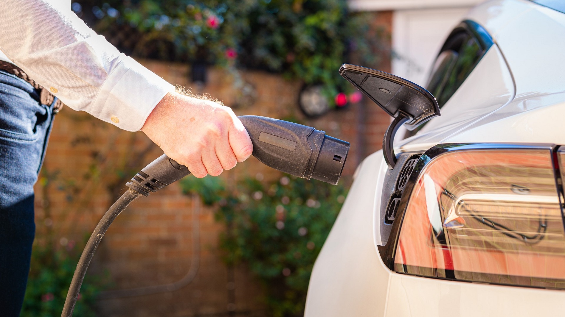 4 Common Electric Vehicle Repairs To Be Aware Of | GOBankingRates