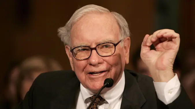 Why Warren Buffett Doesn’t Predict the Stock Market — And What He Does Instead