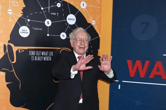 Why Warren Buffet Believes Feedback Is A Gift and You Should Too