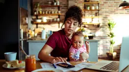 Here’s How Much You Should Save Before Having a Baby