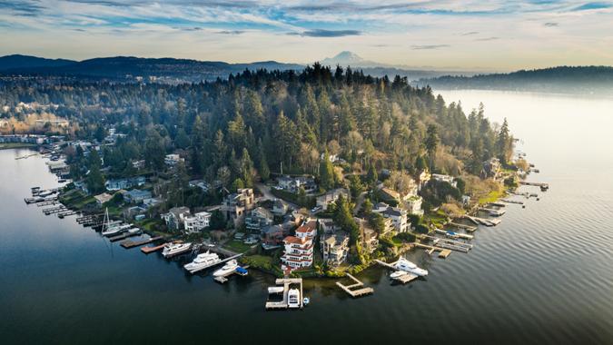 Houses cluster along the shoreline in Bellevue on Meydenbauer Bay on this winter day.