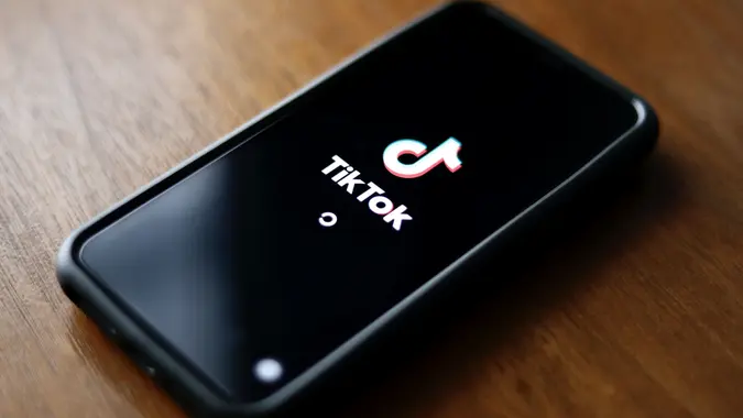 Student Loan Advice: 6 Reasons to Think Twice Before You Take Direction From TikTok Student Loan Advice: 6 Reasons to Think Twice Before You Take Direction From TikTok