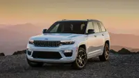 I’m a Mechanic: 11 SUVs I Would NOT Buy and Why They Aren’t Worth It
