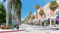 These Are Florida’s Wealthiest Suburbs
