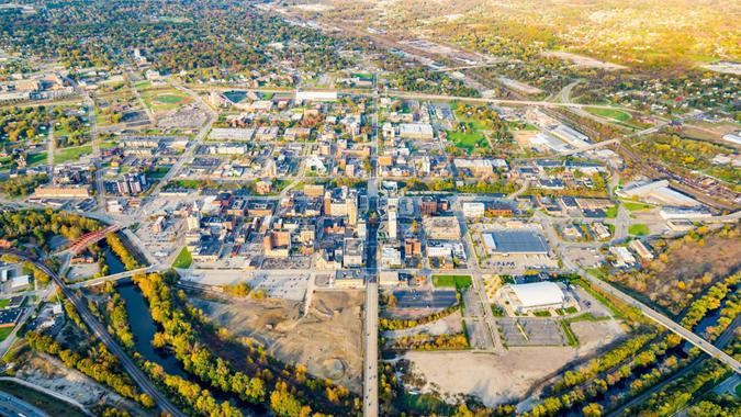 See Youngstown, Ohio from another perspective.